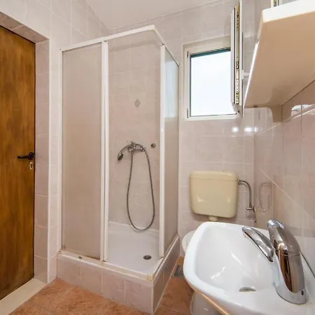 Guest house Slavena