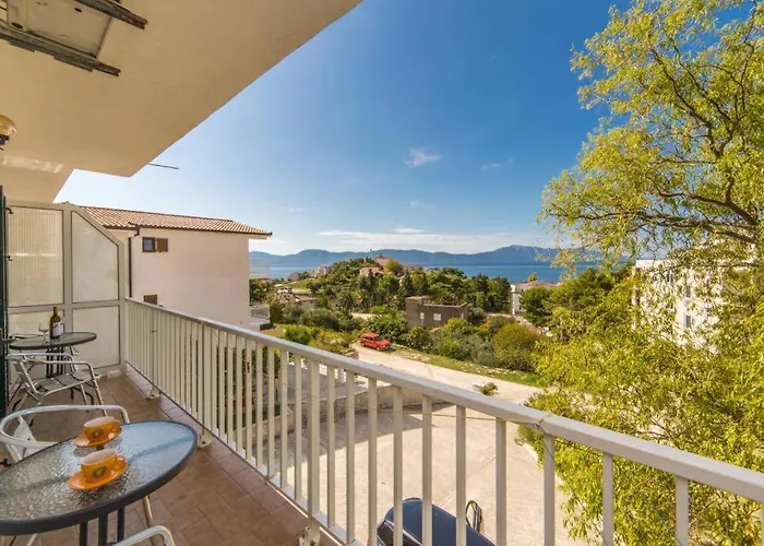 Slavena 3* Gradac (Split-Dalmatia)