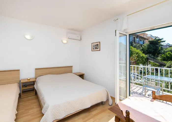 Slavena Pensionat Gradac (Split-Dalmatia)